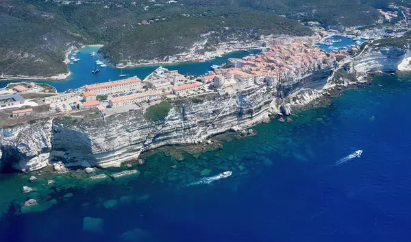 Ravalement Façade Isolant Entreprise isolation extérieure Bonifacio