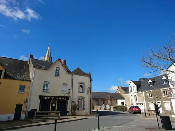 Ravalement Façade Isolant Entreprise isolation extérieure Férel