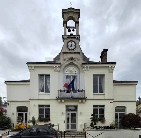 Ravalement Façade Isolant Entreprise isolation extérieure Ferrières-en-Brie
