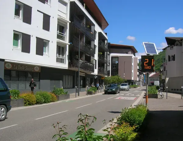 Ravalement Façade Isolant Entreprise isolation extérieure Gières