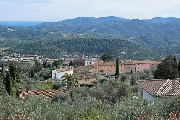Ravalement Façade Isolant Entreprise isolation extérieure Le Tignet
