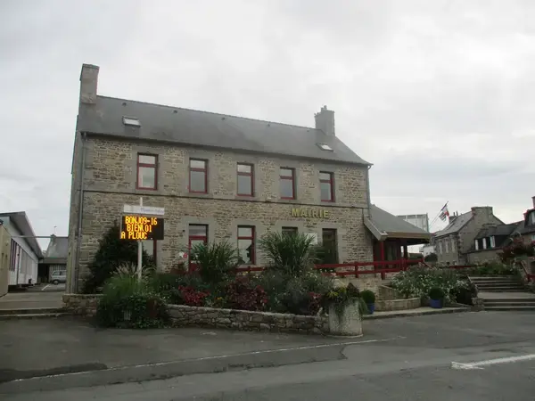 Ravalement Façade Isolant Entreprise isolation extérieure Ploumagoar