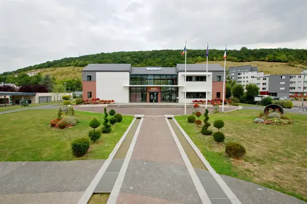 Ravalement Façade Isolant Entreprise isolation extérieure Saint-Léger-du-Bourg-Denis