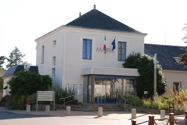 Ravalement Façade Isolant Entreprise isolation extérieure Saint-Lyphard