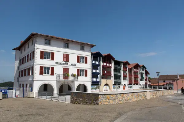 Ravalement Façade Isolant Entreprise isolation extérieure Saint-Pierre-d'Irube