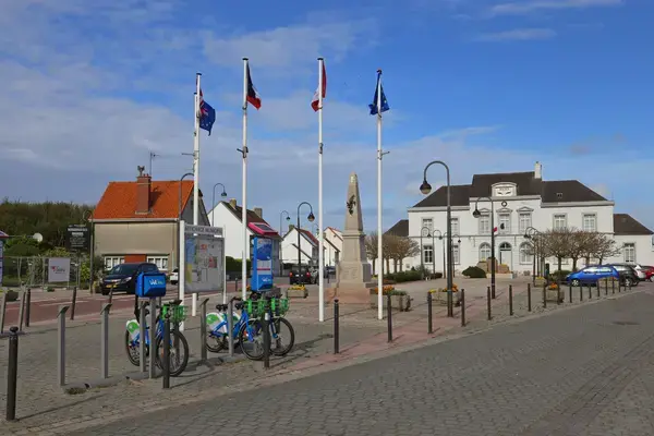 Ravalement Façade Isolant Entreprise isolation extérieure Sangatte