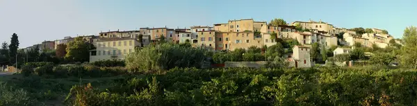 Ravalement Façade Isolant Entreprise isolation extérieure Seillons-Source-d'Argens