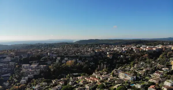 Ravalement Façade Isolant Entreprise isolation extérieure Vence